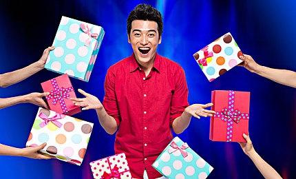 《机动战队VS》：经典机甲燃魂之战，格斗新秀的钢之传承